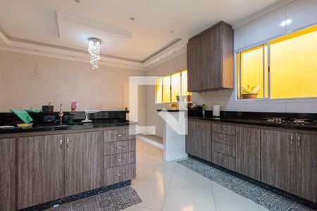 Casa à venda com 120m², 3 quartos e 2 vagas Casa à venda com 120m², 3 quartos e 2 vagasCozinha