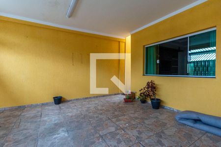 Casa à venda com 120m², 3 quartos e 2 vagas Casa à venda com 120m², 3 quartos e 2 vagasGaragem