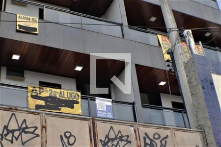 Apartamento para alugar com 65m², 2 quartos e 1 vagaFachada