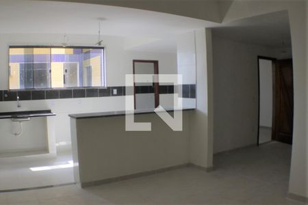 Sala de apartamento para alugar com 2 quartos, 65m² em Taquara, Rio de Janeiro