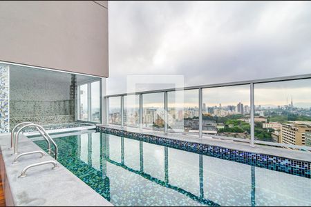 Apartamento à venda com 136m², 2 quartos e 2 vagasÁrea comum - Piscina