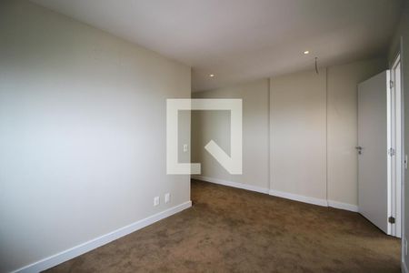 Apartamento à venda com 136m², 2 quartos e 2 vagasSuíte 1