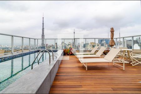 Apartamento à venda com 136m², 2 quartos e 2 vagasÁrea comum - Piscina