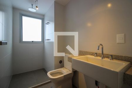 Apartamento à venda com 136m², 2 quartos e 2 vagasBanheiro da Suíte 1