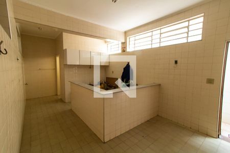 Casa à venda com 400m², 3 quartos e 8 vagas Casa à venda com 400m², 3 quartos e 8 vagasCozinha 2