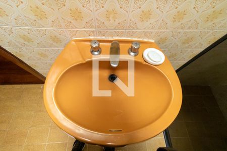 Casa à venda com 400m², 3 quartos e 8 vagas Casa à venda com 400m², 3 quartos e 8 vagasBanheiro 2