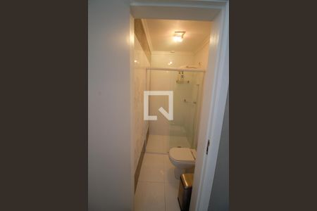 Casa à venda com 501m², 5 quartos e 5 vagas Casa à venda com 501m², 5 quartos e 5 vagasBanheiro da Sauna