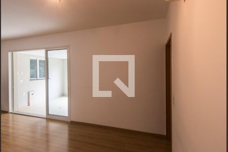 Sala de TV de apartamento para alugar com 3 quartos, 122m² em Centro Empresarial Tamboré, Santana de Parnaíba
