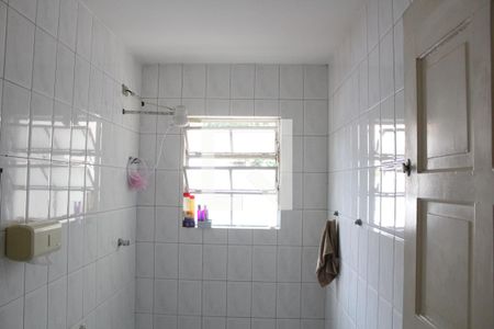 Casa à venda com 240m², 3 quartos e 4 vagasBANHEIRO