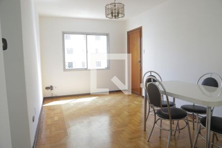 sala de apartamento para alugar com 2 quartos, 65m² em Bosque da Saúde, São Paulo