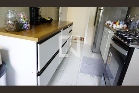 Cozinha de apartamento para alugar com 2 quartos, 77m² em Jacarepaguá, Rio de Janeiro