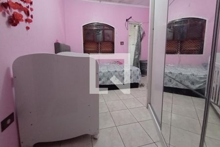 Casa à venda com 178m², 3 quartos e 4 vagas Casa à venda com 178m², 3 quartos e 4 vagasQuarto 3 - Suíte