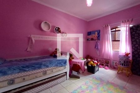 Casa à venda com 178m², 3 quartos e 4 vagas Casa à venda com 178m², 3 quartos e 4 vagasQuarto 2