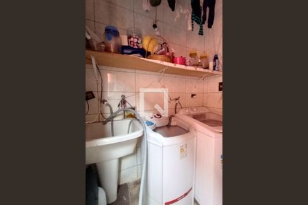 Casa à venda com 178m², 3 quartos e 4 vagas Casa à venda com 178m², 3 quartos e 4 vagasÁrea de Serviço