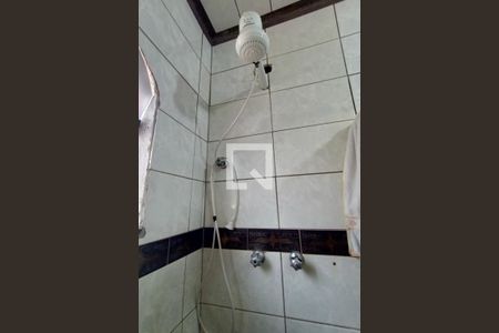 Casa à venda com 178m², 3 quartos e 4 vagas Casa à venda com 178m², 3 quartos e 4 vagasBanheiro 1 - Social