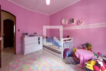 Casa à venda com 178m², 3 quartos e 4 vagas Casa à venda com 178m², 3 quartos e 4 vagasQuarto 2