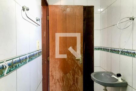 Casa para alugar com 70m², 2 quartos e sem vagaBanheiro