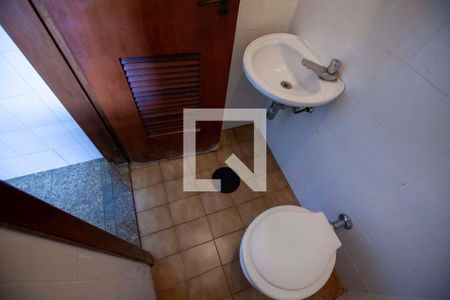 Apartamento à venda com 159m², 4 quartos e 3 vagasBanheiro de Serviço