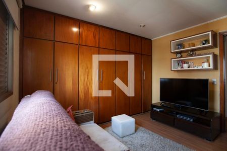 Apartamento à venda com 159m², 4 quartos e 3 vagasQuarto 2
