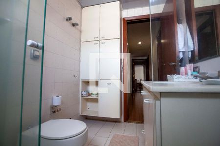 Apartamento à venda com 159m², 4 quartos e 3 vagasBanheiro Corredor