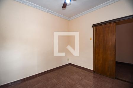 Casa à venda com 221m², 3 quartos e sem vagaQuarto 2