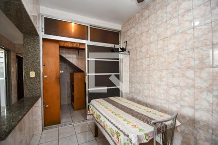 Casa à venda com 221m², 3 quartos e sem vagaCopa