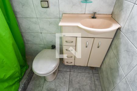 Casa à venda com 221m², 3 quartos e sem vagaBanheiro - Terraço