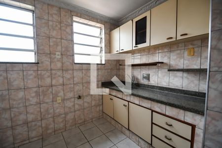 Casa à venda com 221m², 3 quartos e sem vagaCozinha
