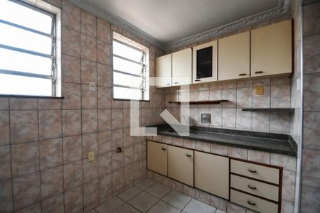 Casa à venda com 221m², 3 quartos e sem vagaCozinha