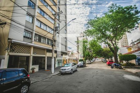 Apartamento para alugar com 75m², 3 quartos e sem vagaFachada