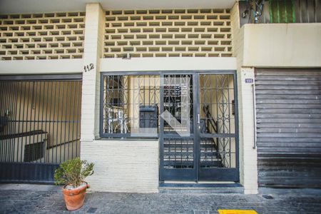 Apartamento para alugar com 75m², 3 quartos e sem vagaFachada