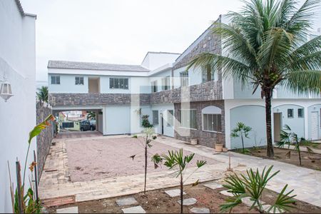 Casa à venda com 65m², 2 quartos e 1 vagaÁrea comum