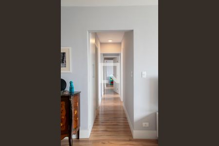 Corredor de apartamento à venda com 4 quartos, 120m² em Santana, São Paulo