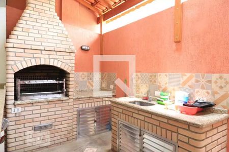 Apartamento à venda com 120m², 4 quartos e 1 vaga Apartamento à venda com 120m², 4 quartos e 1 vagaÁrea comum - Churrasqueira