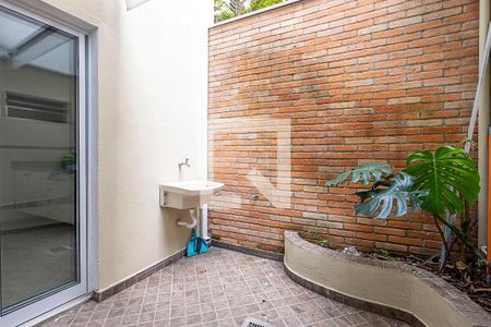 Casa para alugar com 96m², 3 quartos e sem vagaQuintal