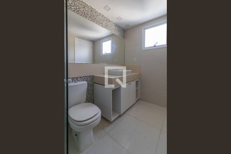 Apartamento para alugar com 180m², 5 quartos e 2 vagasSuíte 1 (cobertura) - Banheiro
