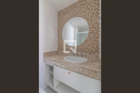 Apartamento para alugar com 180m², 5 quartos e 2 vagasSuíte 2 - Banheiro