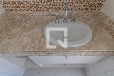 Apartamento para alugar com 180m², 5 quartos e 2 vagasSuíte 2 - Banheiro