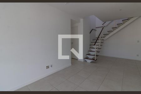 Sala de apartamento para alugar com 5 quartos, 180m² em Recreio dos Bandeirantes, Rio de Janeiro