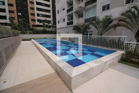 Studio à venda com 33m², 1 quarto e 1 vagaPiscina