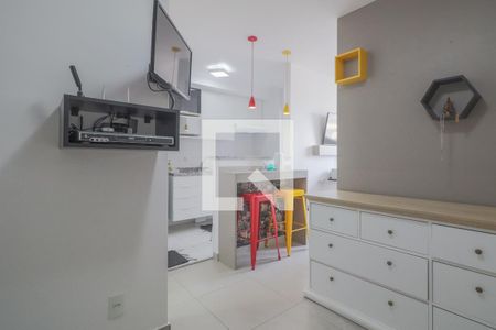 Sala de kitnet/studio para alugar com 1 quarto, 33m² em Brás, São Paulo