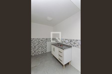 Cozinha de apartamento para alugar com 2 quartos, 45m² em Jacaré, Niterói