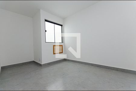 Quarto  de apartamento para alugar com 2 quartos, 45m² em Jacaré, Niterói