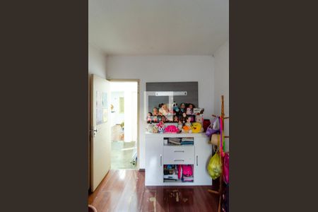 Casa à venda com 143m², 4 quartos e 2 vagasQuarto 3