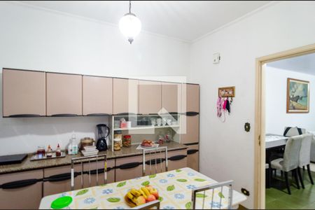 Casa à venda com 143m², 4 quartos e 2 vagasCozinha