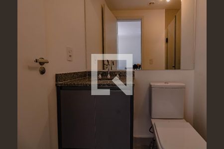 Banheiro de kitnet/studio à venda com 1 quarto, 29m² em Vila Santa Catarina, São Paulo
