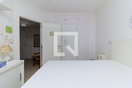 Apartamento à venda com 207m², 4 quartos e 2 vagasQuarto 2