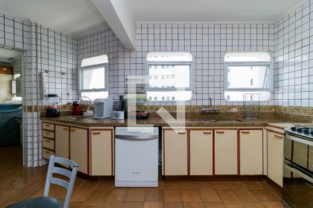 Apartamento à venda com 207m², 4 quartos e 2 vagasCozinha