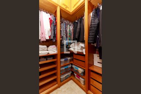 Apartamento à venda com 207m², 4 quartos e 2 vagasCloset da Suite