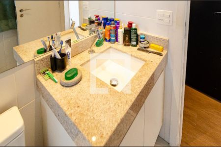 Apartamento à venda com 67m², 2 quartos e 1 vagaBanheiro da Suíte